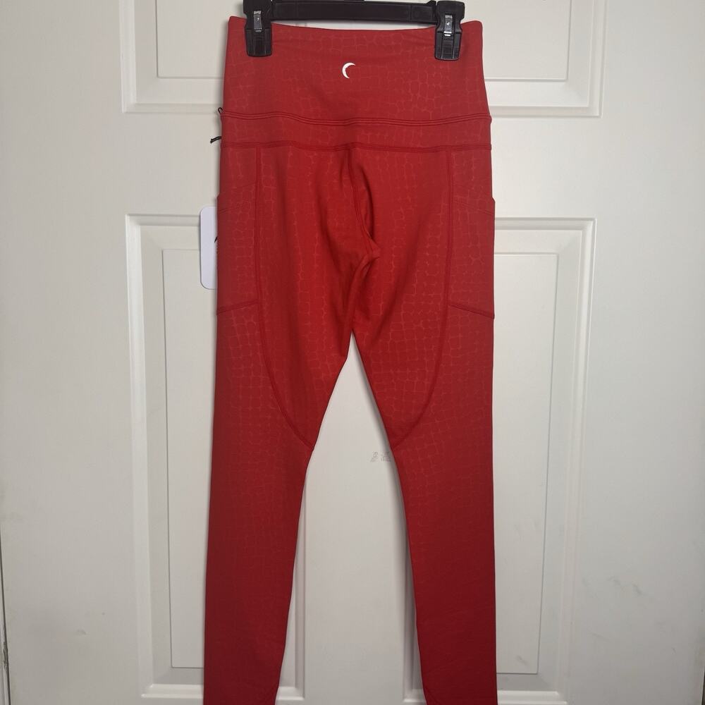 NEW Zyia Active Red Scales Pocket Light N Tight Workout Leggings Women’s Size 2 - Picture 4 of 6